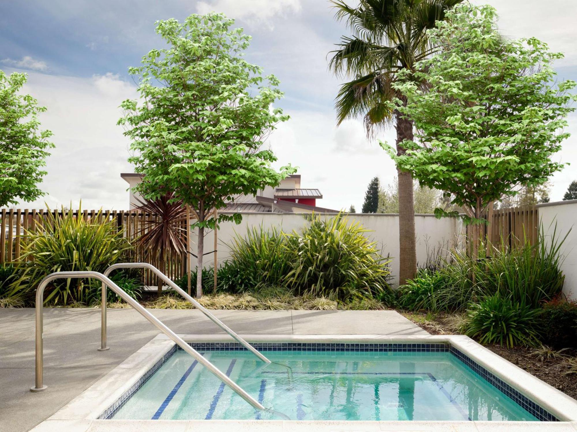 Hotel Centro Sonoma Wine Country, Tapestry Collection Hilton Rohnert Park Extérieur photo